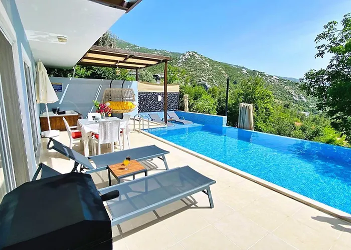 2 Bedroom With Private Pool In Islamlar Village Kalkan