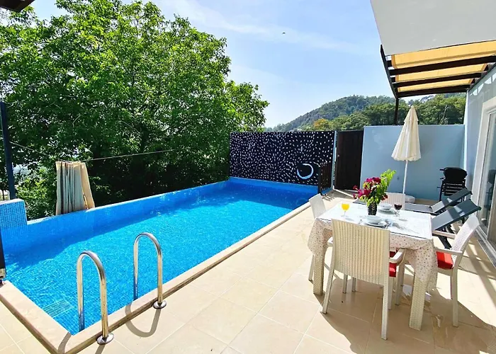 2 Bedroom With Private Pool In Islamlar Village Villa *